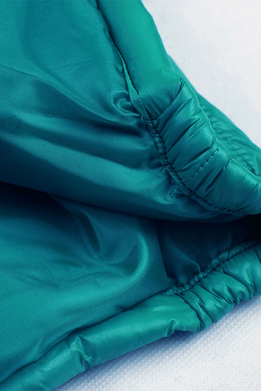 Iyasson Hooded Light Weight Short Down Parka