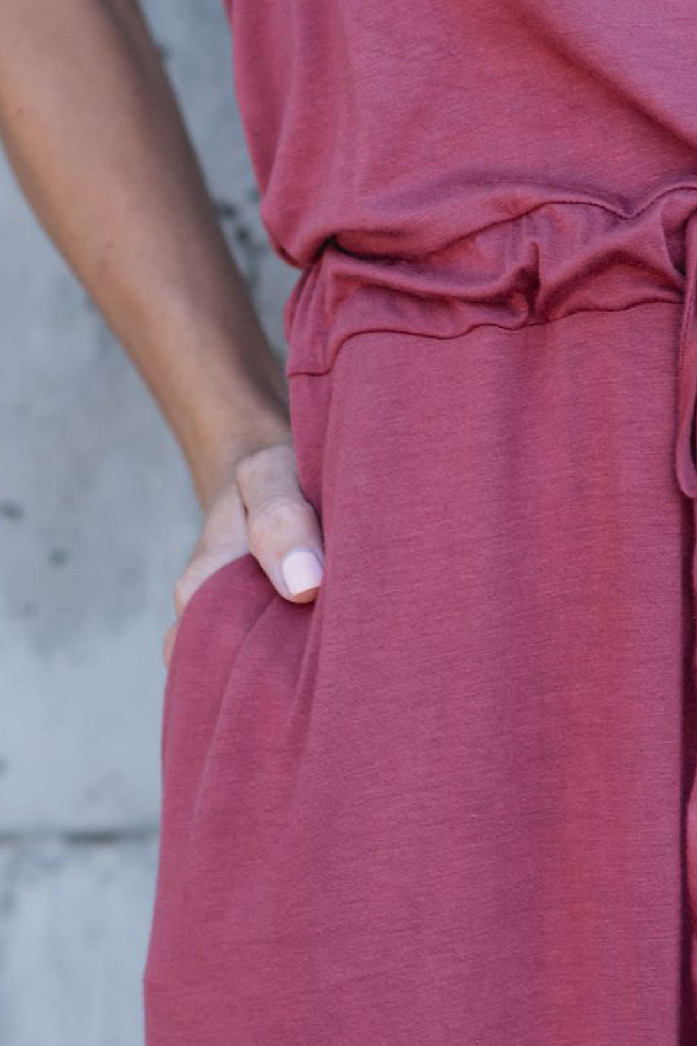 Iyasson Women Spaghetti Strap Stretchy Wide Leg Jumpsuit