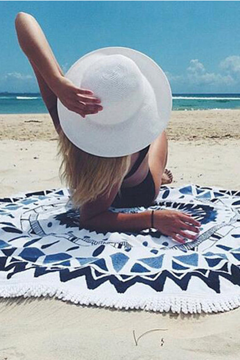 Iyasson Trendy Tassel Ornament Printing Round Beach Blanket