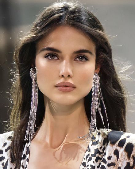 Hot Pictures With Blanca Padilla and Her Modeling Career