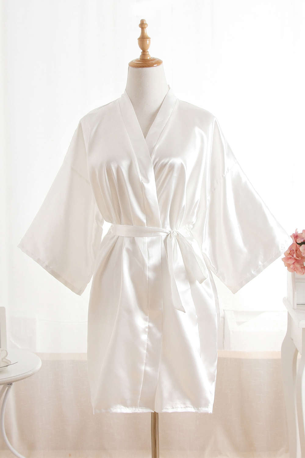 Iyasson Solid Silk Kimono Robe