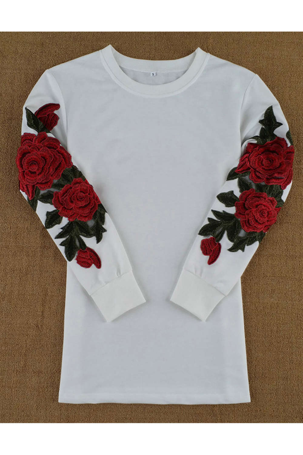 Iyasson Rose Embroidered Long Sleeve Sweatshirt