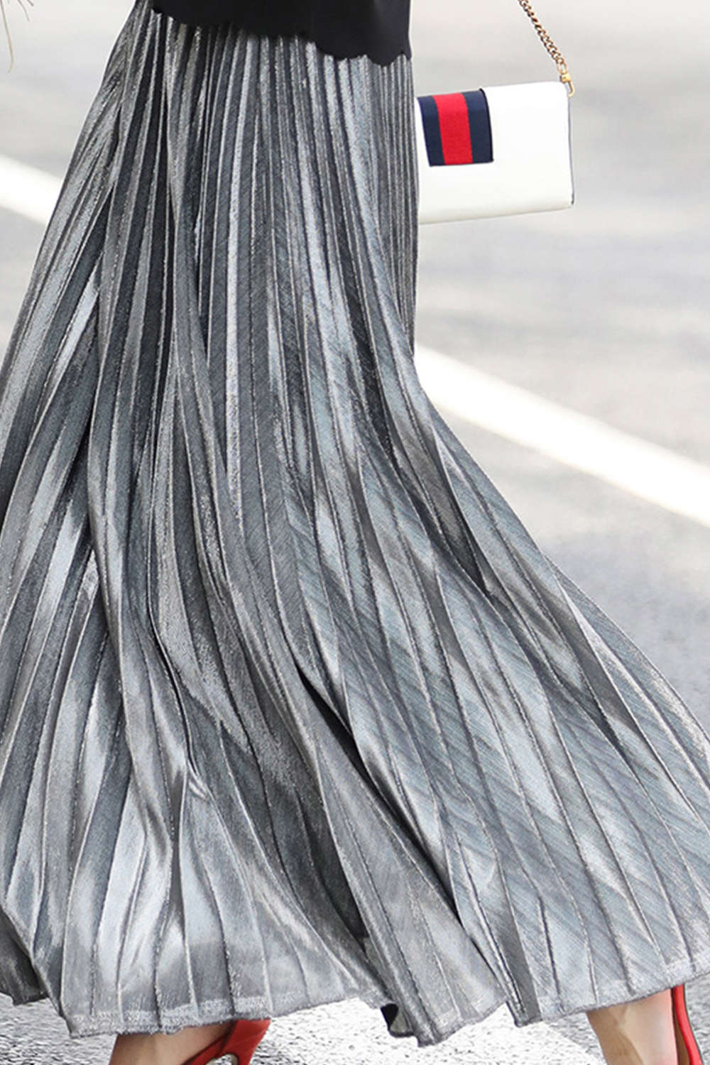 Iyasson sparkling High Waist Pleated skirt