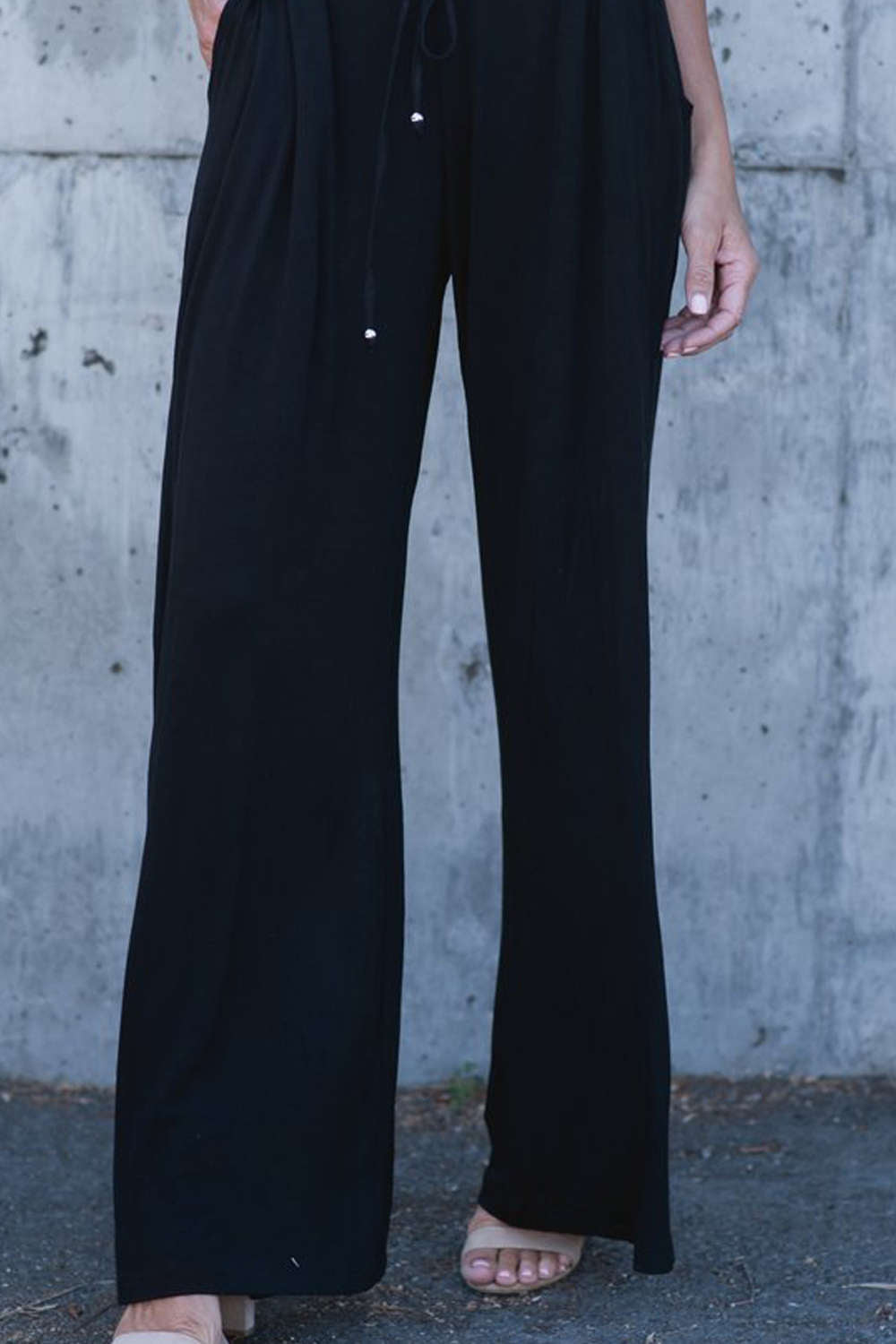 Iyasson Women Spaghetti Strap Stretchy Wide Leg Jumpsuit
