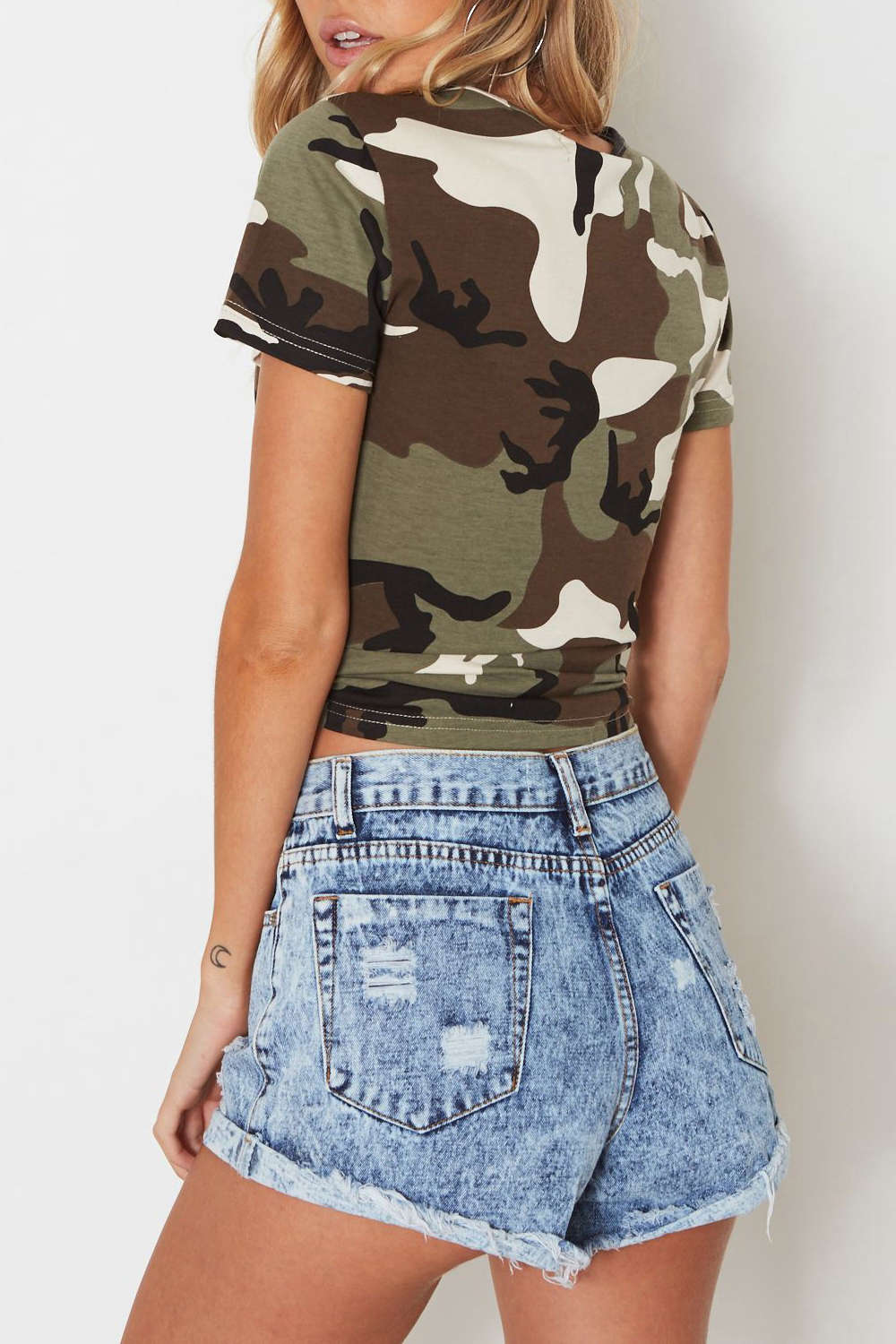 Iyasson Hollow-out V-neck Tie Front Camo T-shirt