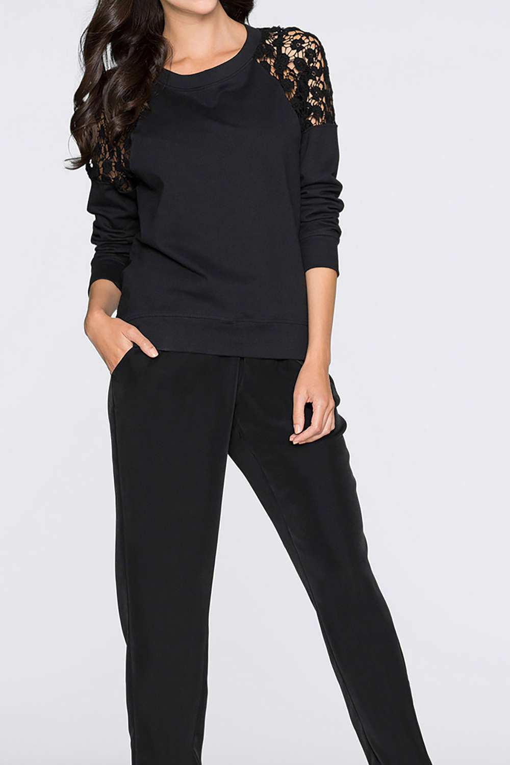 Iyasson Long Sleeve Round Neck Lace Splicing Top