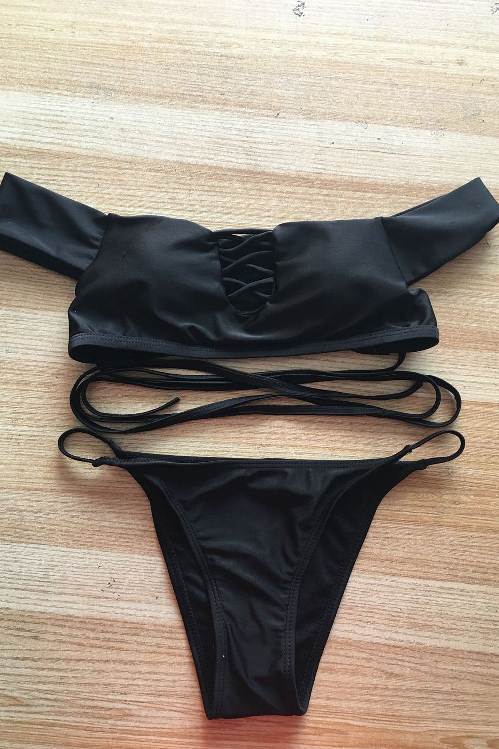Iyasson Black Off-the-shoulder Strappy Bikini Sets