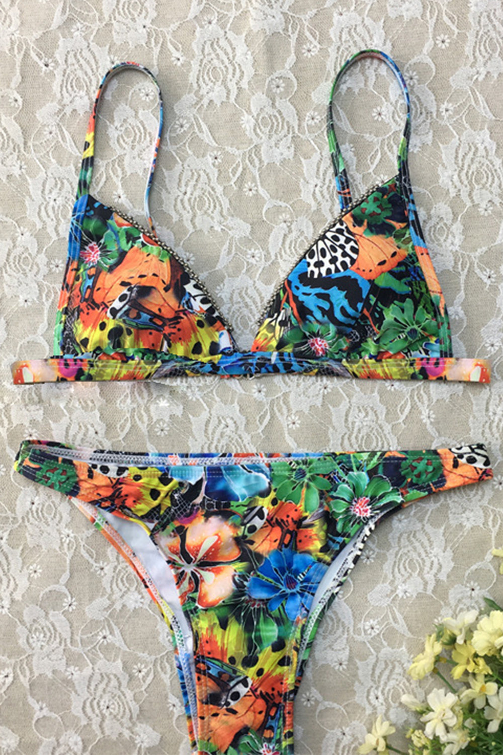 TROPICAL FLORAL TRIANGLE BIKINI SWIMSUIT